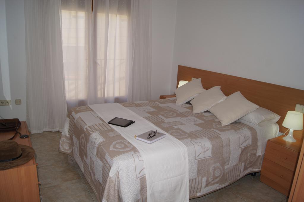 Barceloneta Upartments Apartman Figueres Kültér fotó